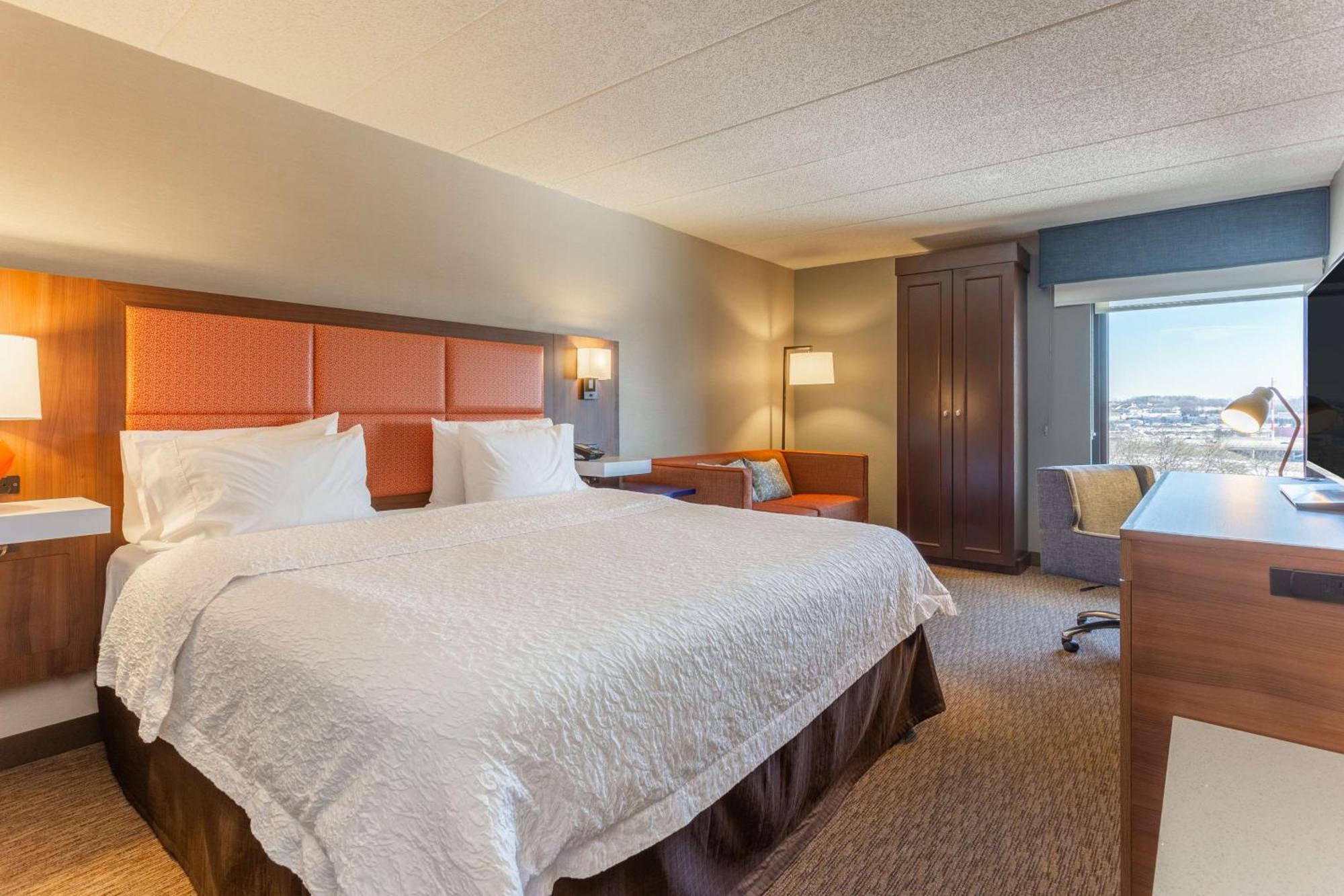 Hampton Inn Madison East Towne Mall Area Exterior foto